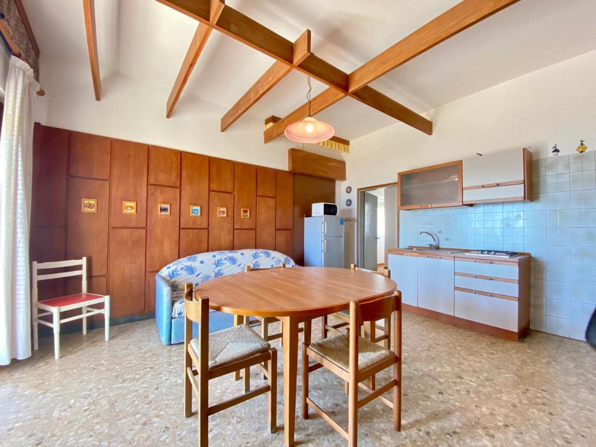 Villa Fronte Mare-Carraro Immobiliare Jesolo - Family Apartments Экстерьер фото